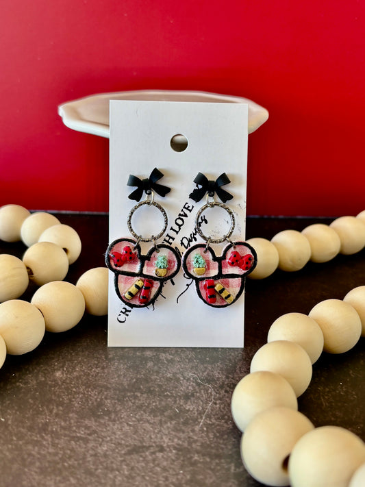 Mouse bookshelf earrings