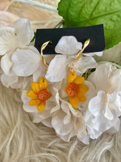 READY TO SHIP Yellow Flower Daisy Clay Earrings